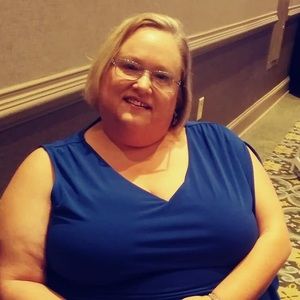 Meet your Posher, Kimberly